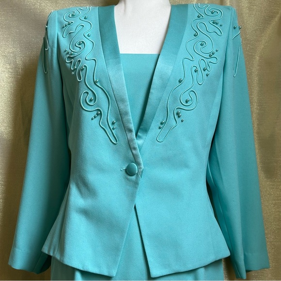 Nah Nah Collection 2 Piece dress suit size 12P - Picture 5 of 16
